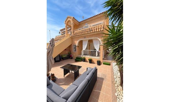 Apartment - Resale - Orihuela Costa -
                Costa Blanca