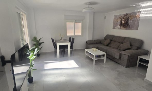 Apartment - Resale - Torrevieja - Acequion
