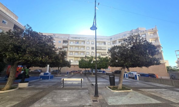 Apartment - Resale - Torrevieja - Centro