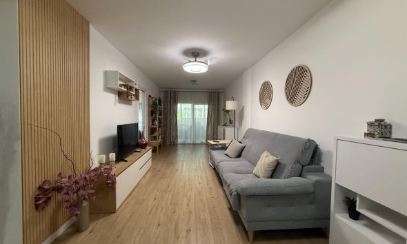 Apartment - Resale - Torrevieja - Centro