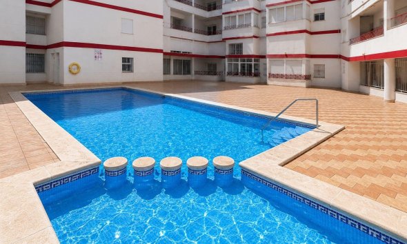 Apartment - Resale - Torrevieja - Centro