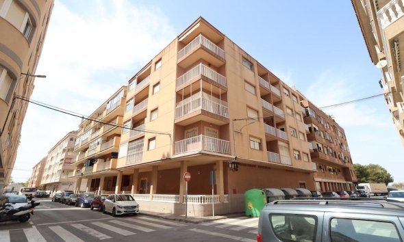 Apartment - Resale - Torrevieja - Costa Blanca