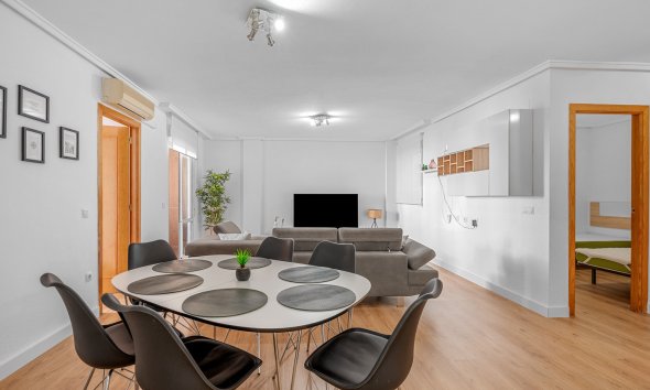 Apartment - Resale - Torrevieja - Costa Blanca