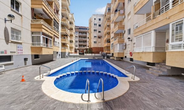 Apartment - Resale - Torrevieja - Costa Blanca