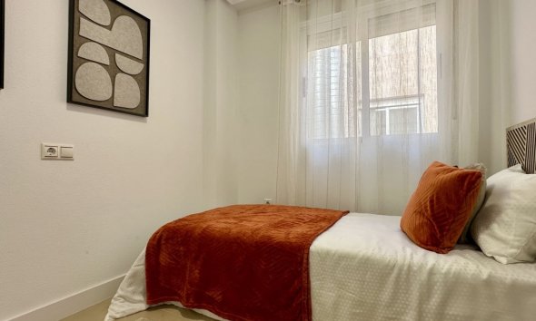 Apartment - Resale - Torrevieja - Costa Blanca