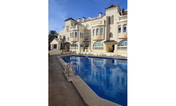 Apartment - Resale - Torrevieja - Los Frutales