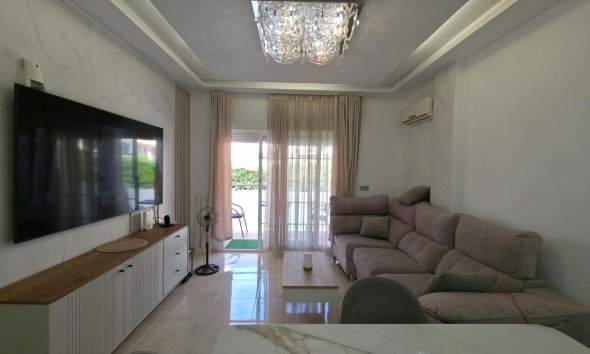 Apartment - Resale - Torrevieja - Nueva Torrevieja