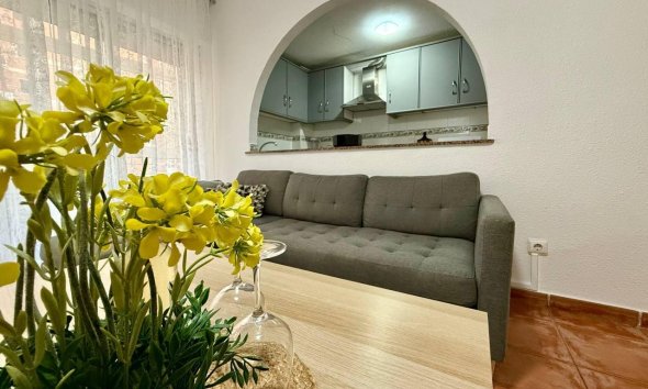 Apartment - Resale - Torrevieja - Playa del Cura