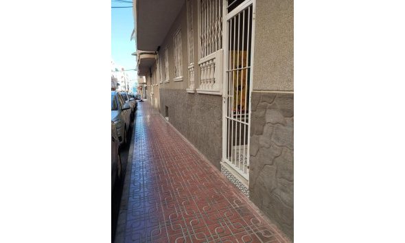 Apartment - Resale - Torrevieja - Playa del Cura