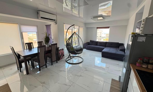 Apartment - Resale - Torrevieja - Zona Los Frutales