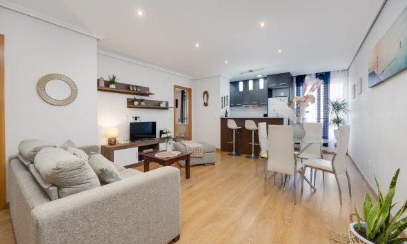 Apartment - Reventa - Torrevieja - Centro