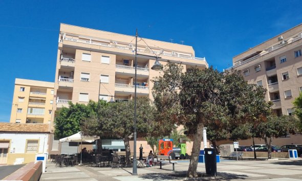 Apartment - Reventa - Torrevieja - Centro