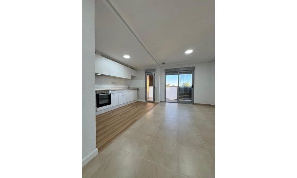 Apartment - Reventa - Torrevieja - Centro