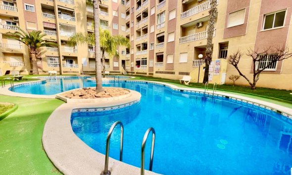 Apartment - Reventa - Torrevieja - Centro