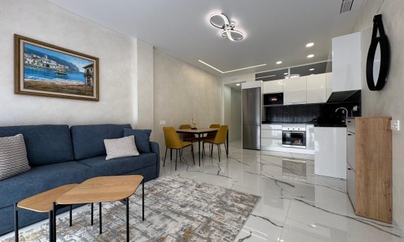Apartment - Reventa - Torrevieja - Estacion De Autobuses