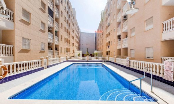 Apartment - Reventa - Torrevieja - Estacion De Autobuses