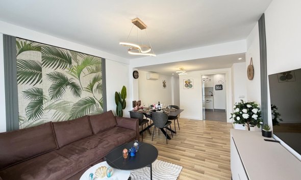 Apartment - Reventa -
            Torrevieja - mjc-87315