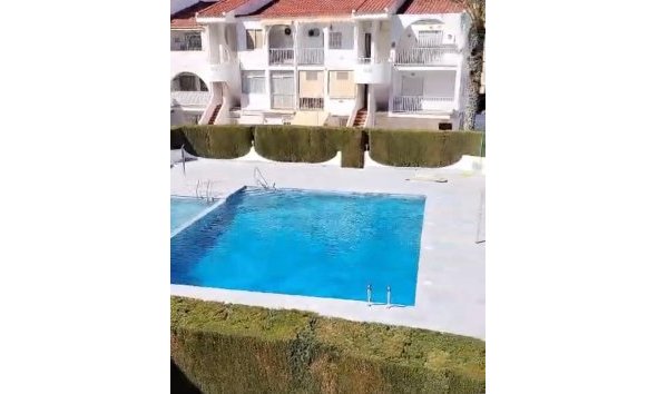 Apartment - Revente - Torrevieja - Cabo Cervera