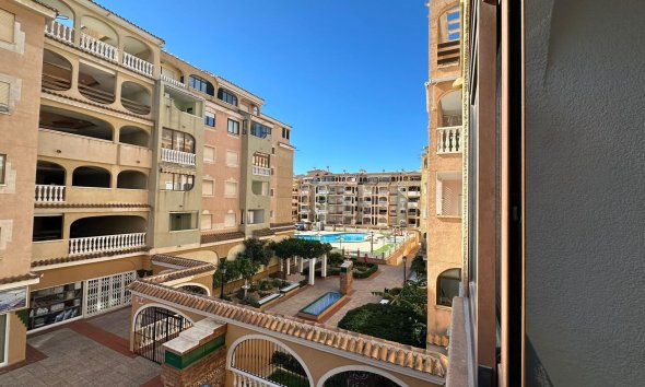 Apartment - Revente - Torrevieja - Centro