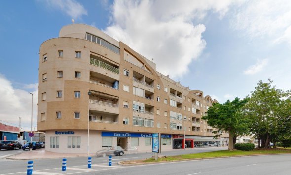 Apartment - Revente - Torrevieja - Centro