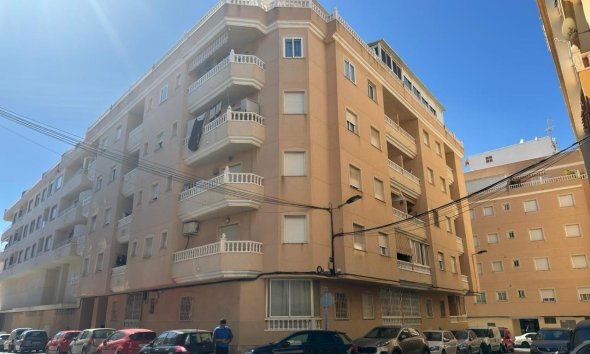 Apartment - Revente - Torrevieja - Centro