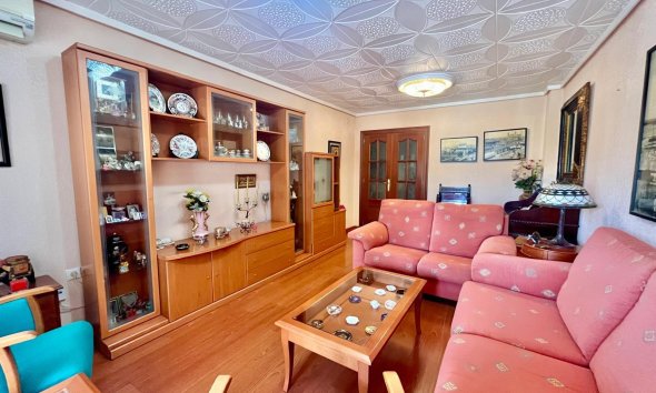 Apartment - Revente - Torrevieja - Centro