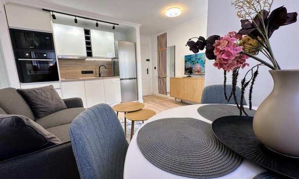 Apartment - Revente - Torrevieja - Centro