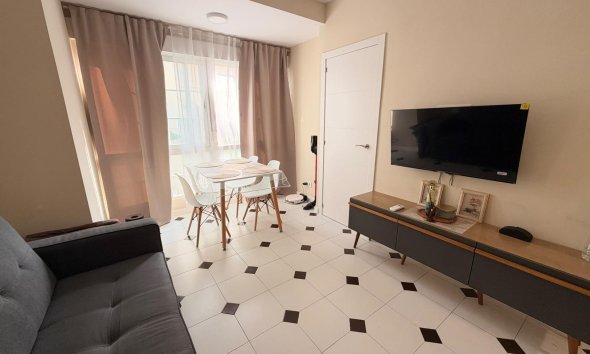 Apartment - Revente - Torrevieja - Centro
