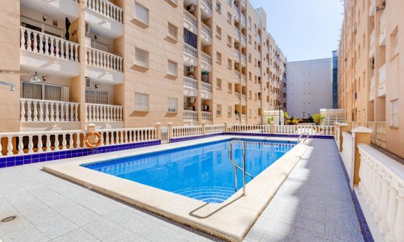 Apartment - Revente - Torrevieja - Centro