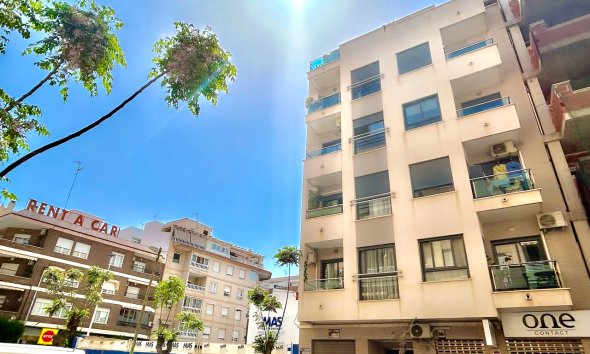 Apartment - Revente - Torrevieja -
                Costa Blanca
