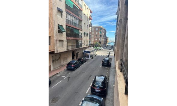 Apartment - Revente - Torrevieja - El Acequión - Los Náufragos