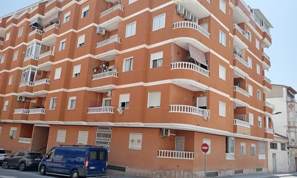 Apartment - Revente - Torrevieja - El Molino