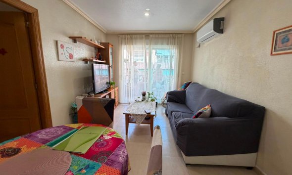 Apartment - Revente - Torrevieja -
                Estacion De Autobuses