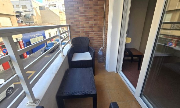 Apartment - Revente - Torrevieja - Las Piscinas Naturales