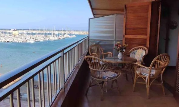 Apartment - Revente - Torrevieja - Playa De Los Naufragos