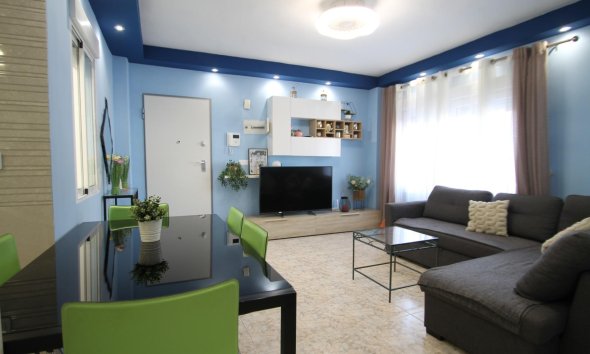 Apartment - Revente - Torrevieja - Playa De Los Naufragos