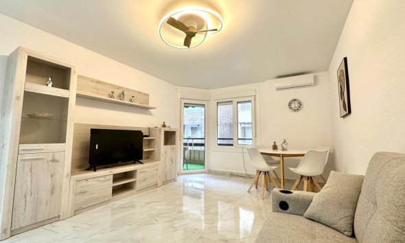 Apartment - Revente - Torrevieja - Playa del Cura