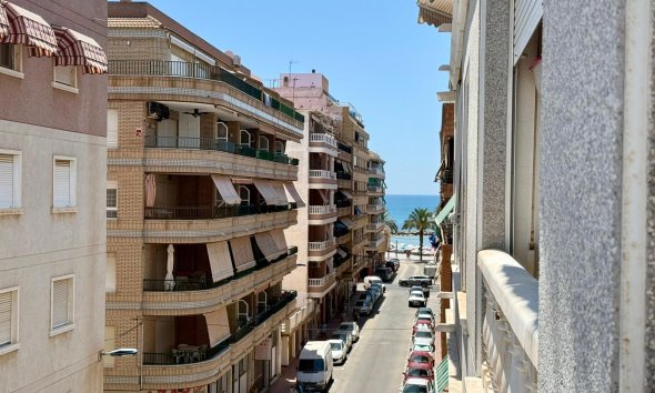Apartment - Revente - Torrevieja - Playa del Cura