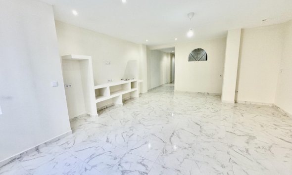 Apartment - Revente - Torrevieja -
                Torrevieja