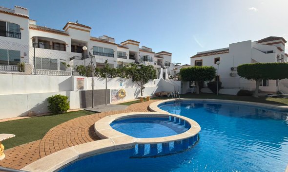 Apartment - Revente - Vistabella Golf Entre Naranjos -
                Inland