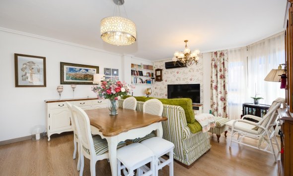 Ático - Reventa - Torrevieja - Centro