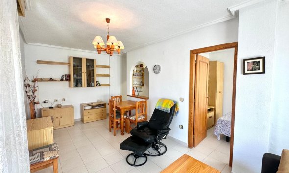 Ático - Reventa -
            Torrevieja - mjc-45646