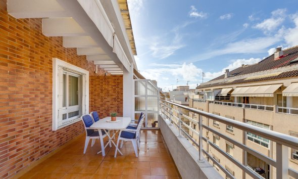Attique - Revente - Torrevieja - Paseo Maritimo