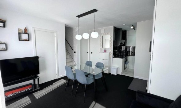 Duplex - Resale -
            Torrevieja - mjc-99169