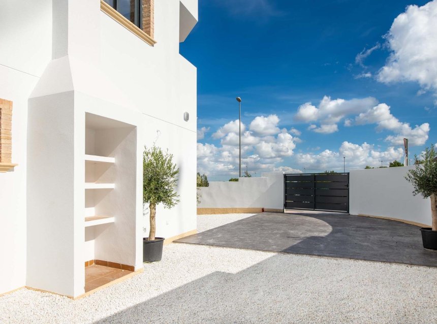 New Build - Town House -
Cox - San Fernando