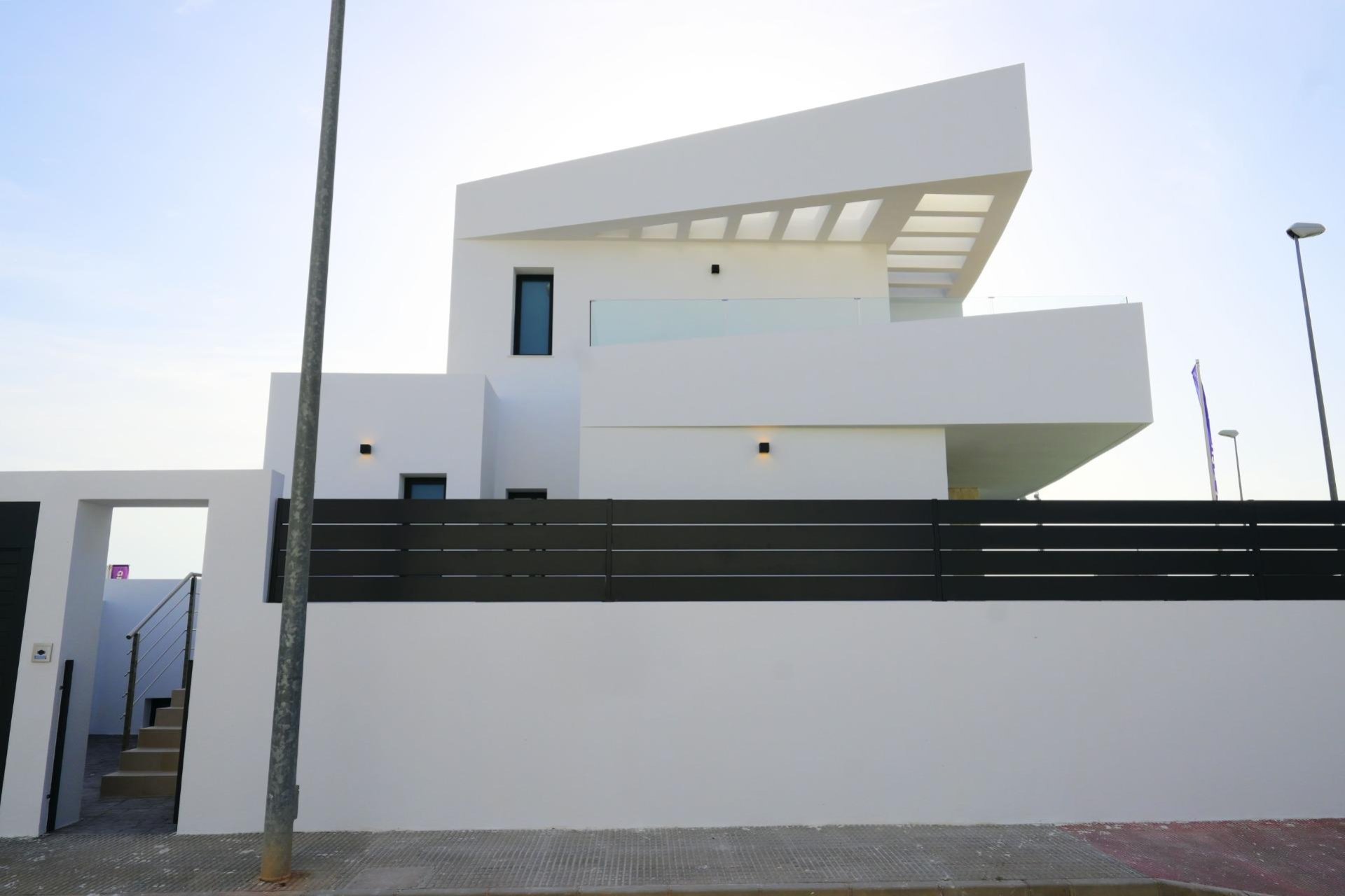 New Build - Villa -
Dolores - polideportivo