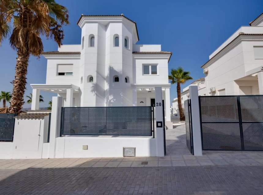 New Build - Villa -
San Fulgencio - El Oasis