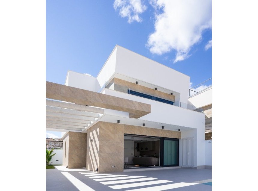 New Build - Villa -
San Miguel de Salinas - Blue Lagoon