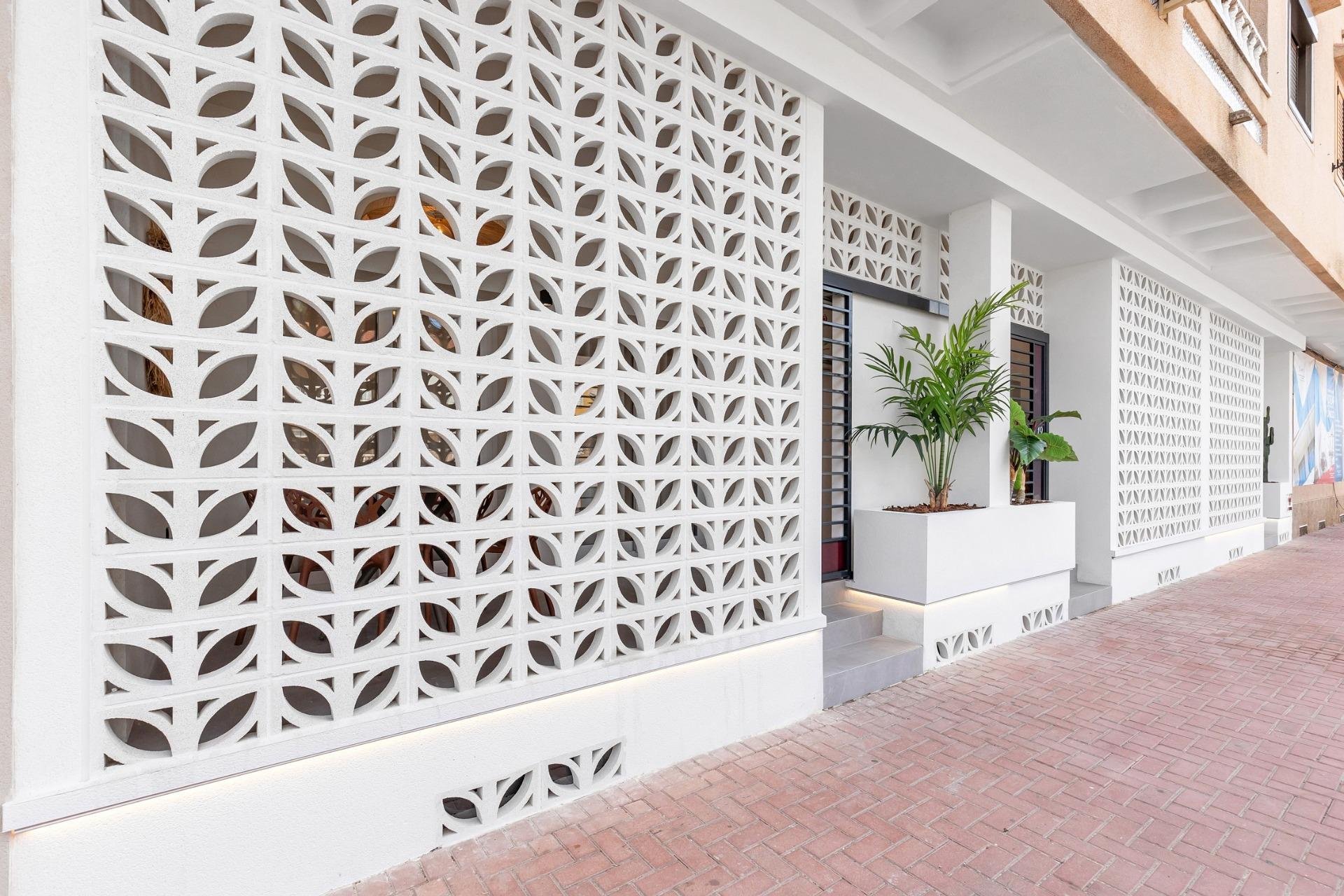 Nouvelle construction - Apartment -
Torrevieja - Playa Los Naufragos