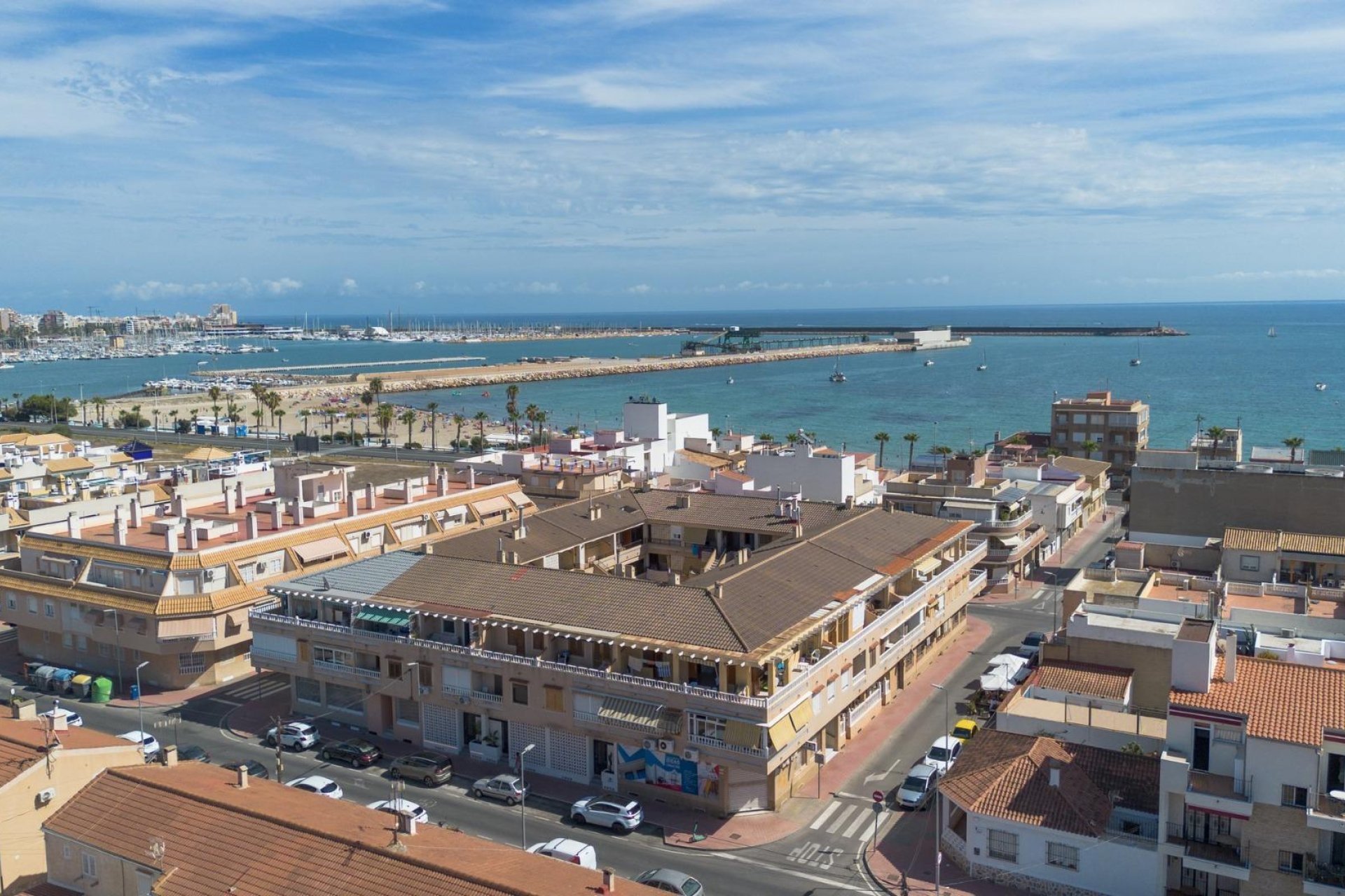 Nouvelle construction - Apartment -
Torrevieja - Playa Los Naufragos